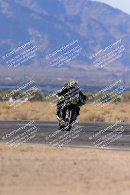 media/Dec-17-2023-CVMA (Sun) [[bf0c04832d]]/Race 2 Amateur Supersport Open/